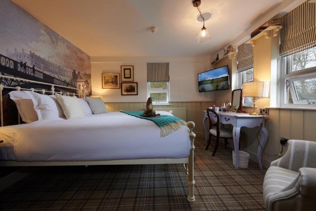 The Boathouse Hotel Bath Buitenkant foto